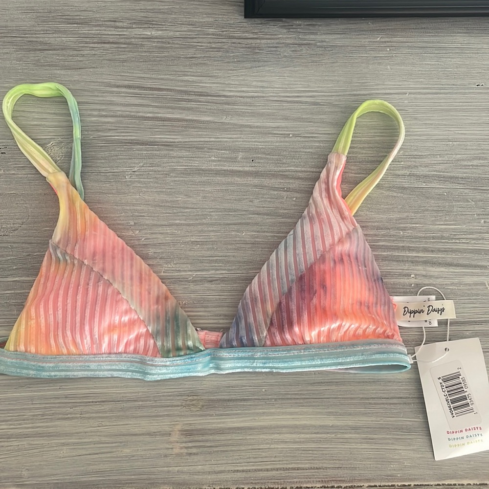 Dippin’ Daisy’s New Bikini Top
